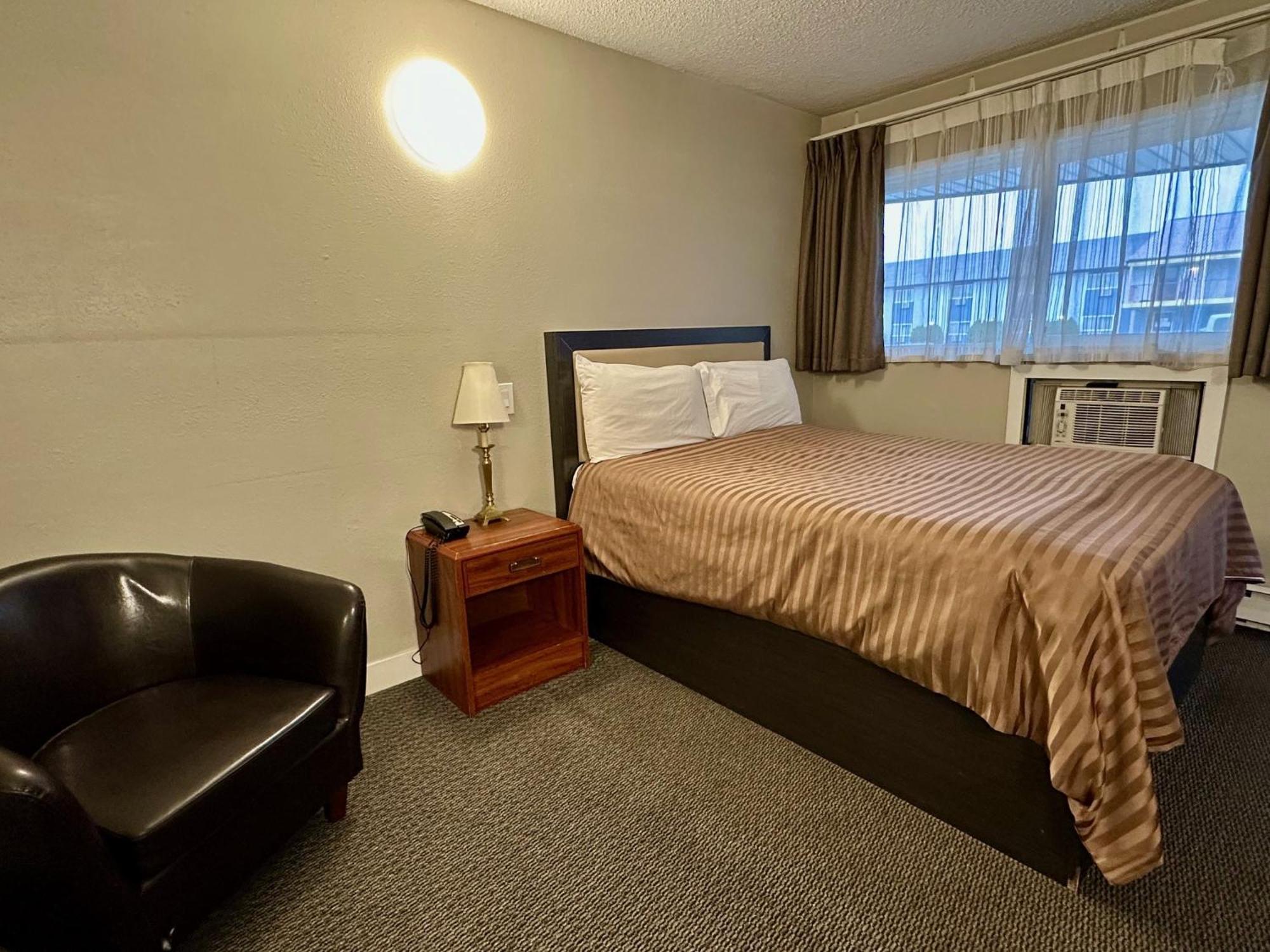 Valemount Vacation Inn Extérieur photo