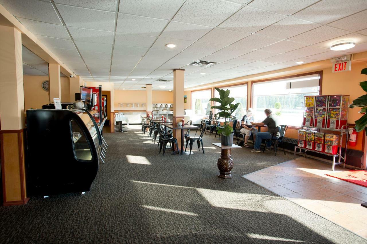 Valemount Vacation Inn Extérieur photo